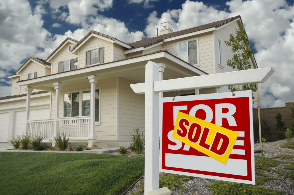 Have a House to Sell? 5 Crucial Steps to Selling Your Home